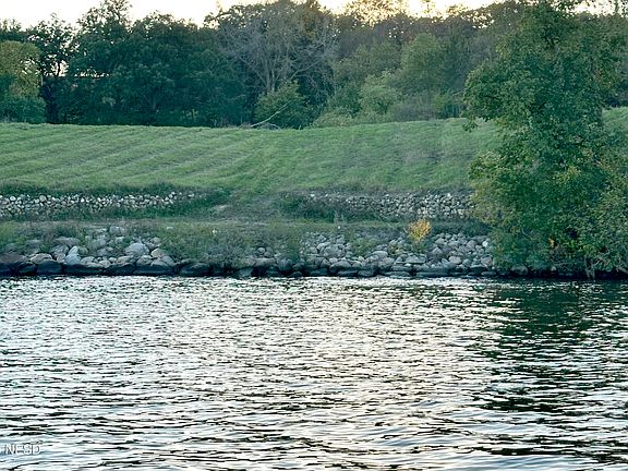 4th image of 13140 Casey Rd