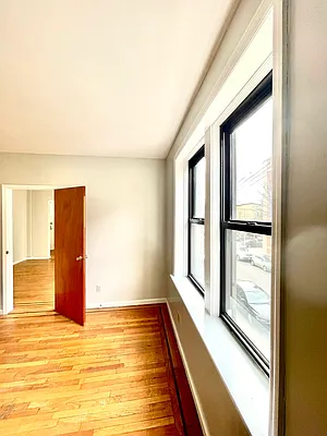 Rented by Pear NYC LLC | media 15