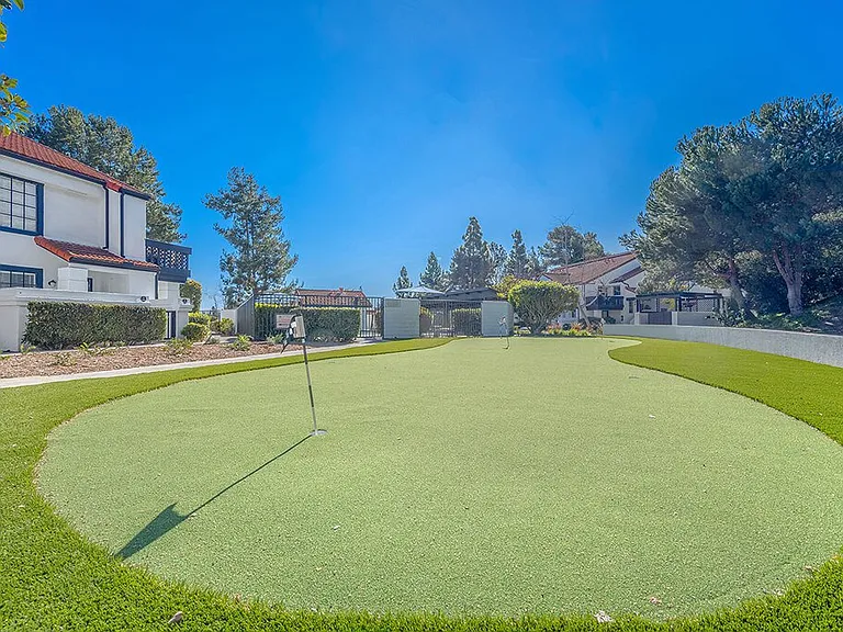The Resort at Encinitas — Photo 30