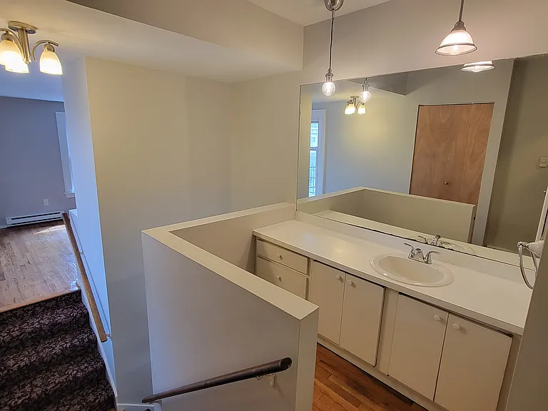 49 Warren St #C3 — Photo 12