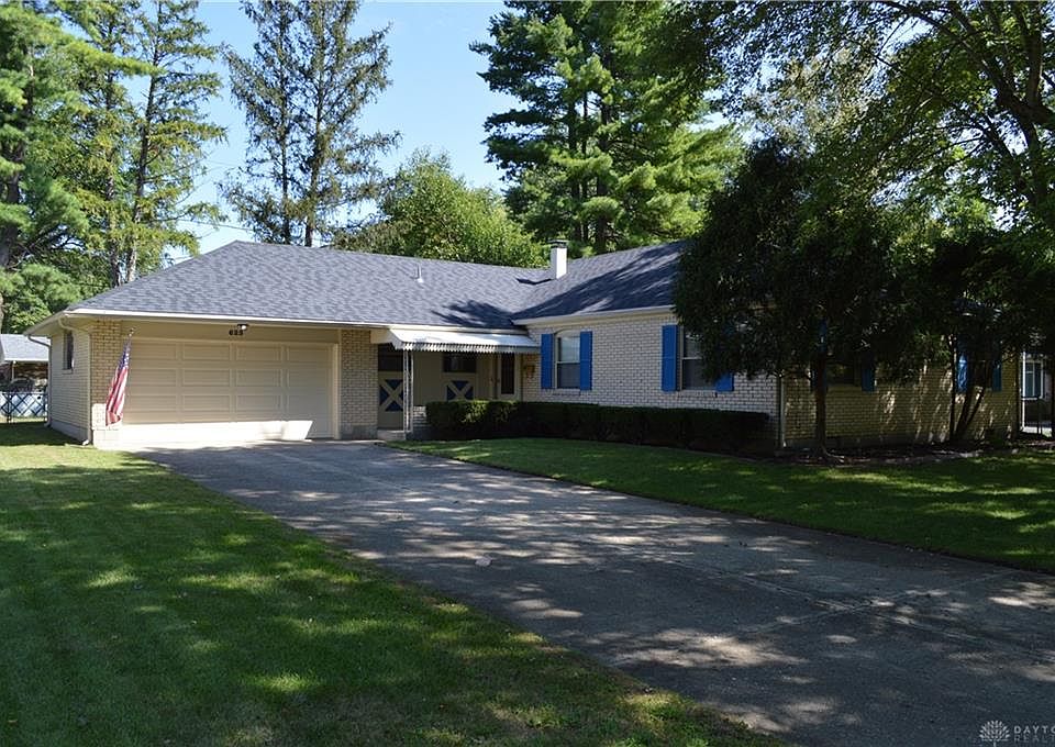1st image of 625 Burgess Ave