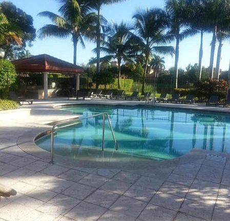 3rd image of 4190 San Marino Blvd APT 206