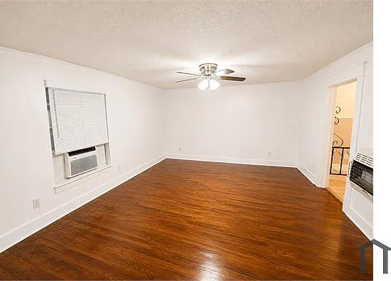 2 bed, $850 — Photo 2