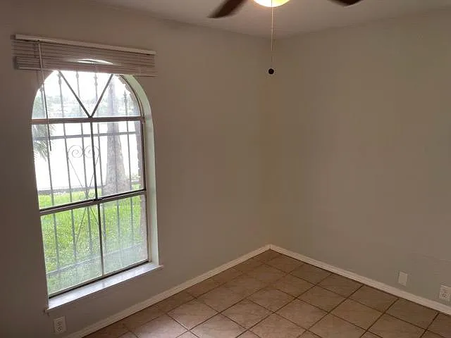 1900 E Elizabeth St #5001 — Photo 16