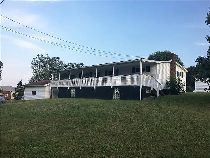 1088 Route 989 photo 1