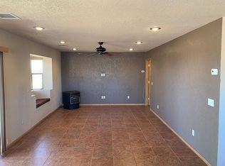 2700 Mountain Dr, Winslow, AZ 86047