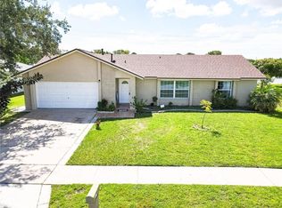 2248 Bay Leaf Dr, Orlando, FL 32837
