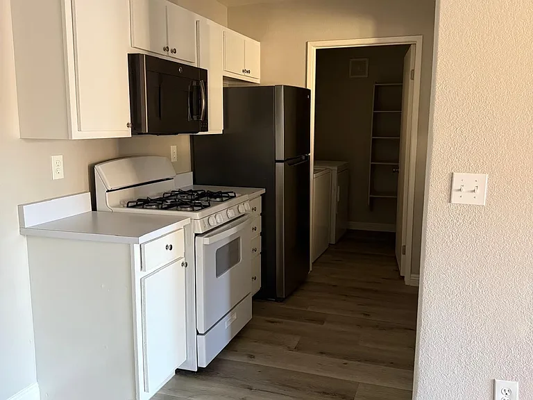 7885 W Flamingo Rd #1148 — Photo 4