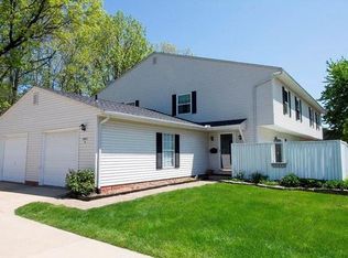 8053 Independence Dr APT A, Mentor, OH 44060