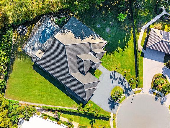 3rd image of 17607 Bocaire Place