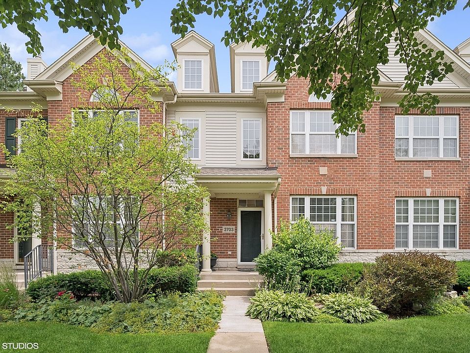 1st image of 2703 Langley Cir