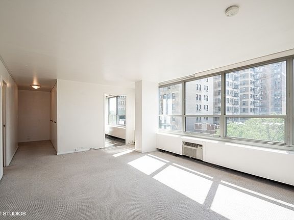 2nd image of 3550 N Lake Shore Dr APT 512