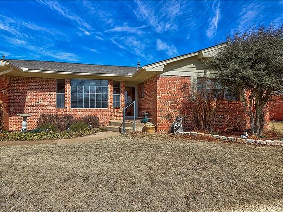 3rd image of 4809 Del Crest Dr