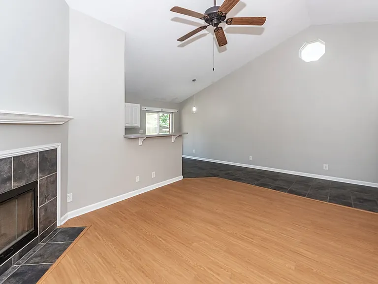 1441 Swamp Angel Ct — Photo 76
