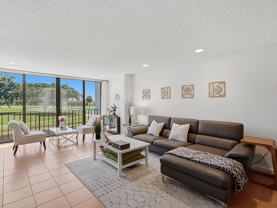 1st image of 4489 Luxemburg Court #202