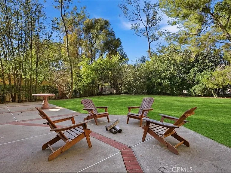 780 S Carriage Cir — Photo 45