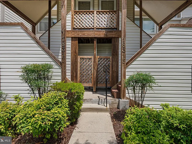 18315 Leman Lake Dr #705 — Photo 3