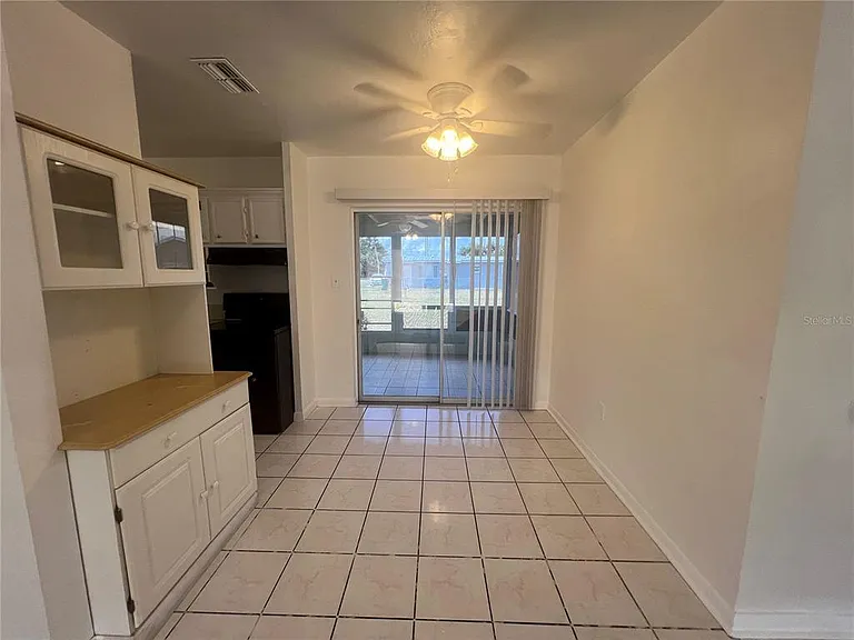 22070 Gatewood Ave — Photo 5