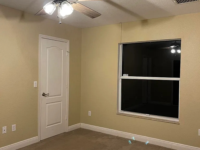 1273 SW Granville Ave — Photo 6