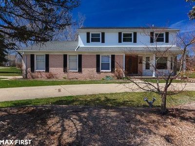 4765 Heatherbrook Dr, Troy, MI, 48098