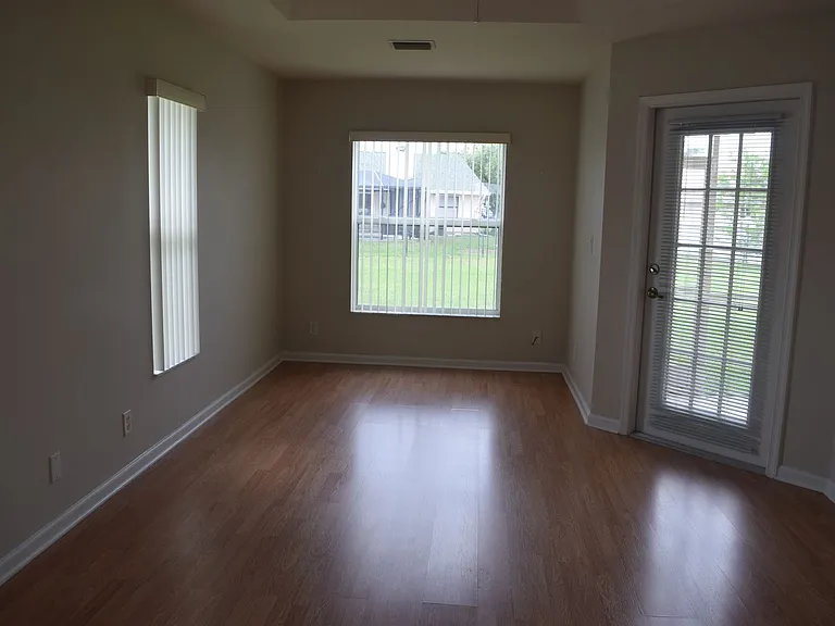2232 SW Savage Blvd — Photo 9