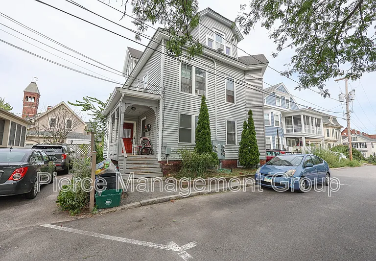 6 Blake St #1B — Photo 2