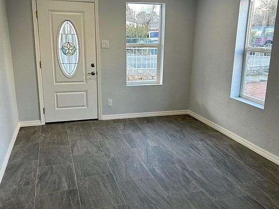 3rd image of 352 Falby Ct