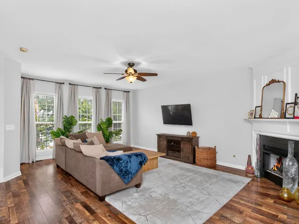 7252 Highway 70 S APT 1501, Nashville, TN 37221