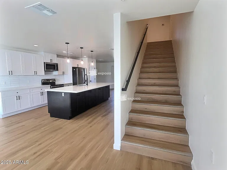 2502 E Paradise Ln #2 — Photo 16