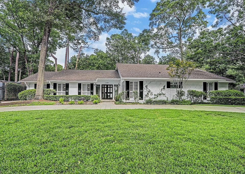 1st image of 359 Westminster Dr