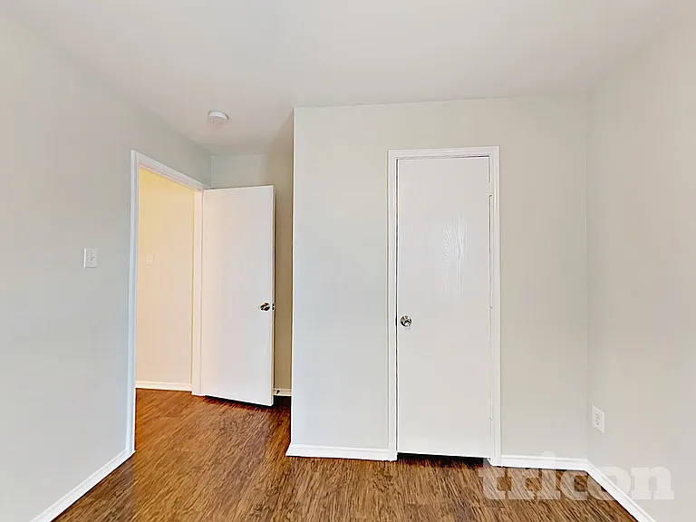 2513 Thousand Oaks Dr — Photo 14