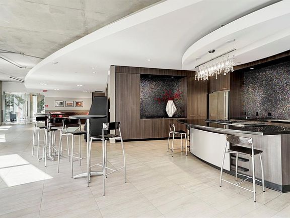 5th image of 1901 Post Oak Blvd #1410