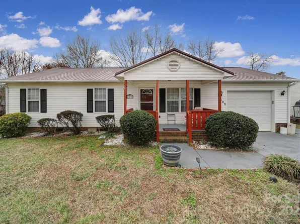 609 Ben Rich St, Dallas, NC 28034