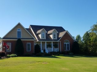 1089 Corie Crest Dr, Boiling Springs, SC 29316