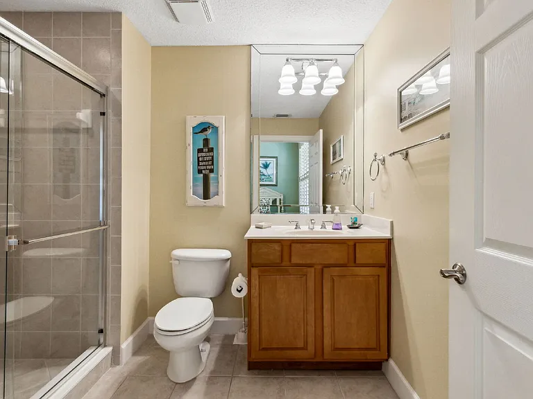425 N Ocean Grande Dr #102 — Photo 30