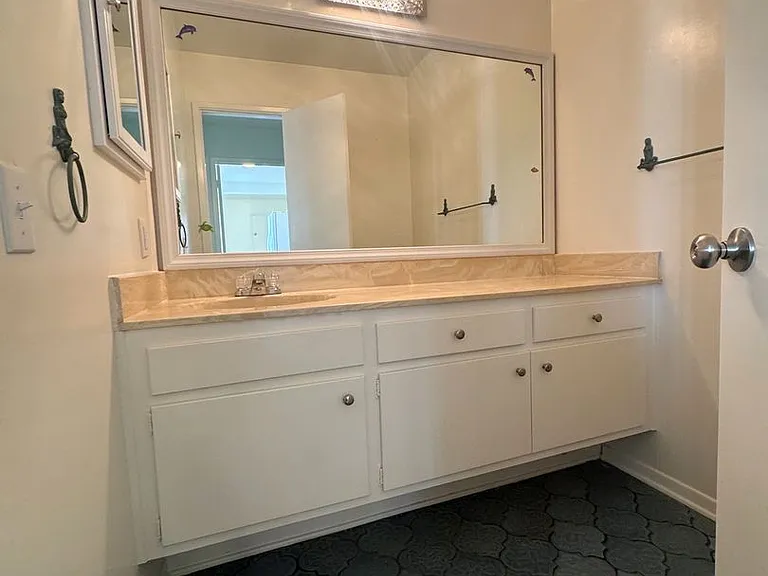 3135 Harbor Blvd — Photo 15