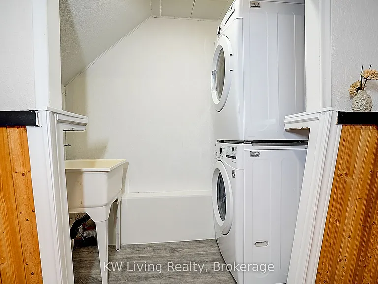 78 Roywood Dr #BASEMENT BACK — Photo 32
