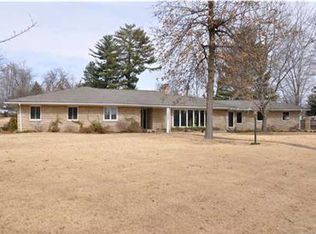 1468 Bonnie View Ct, Evansville, IN 47715