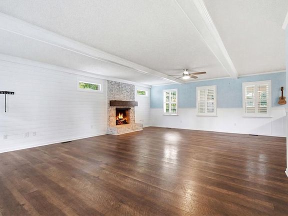 5th image of 656 Parker Rd