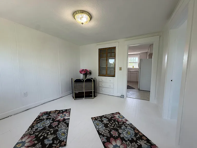 50 Ledge St #B — Photo 5