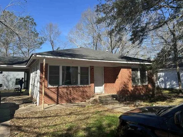 716 S 1st St, Amite, LA 70422
