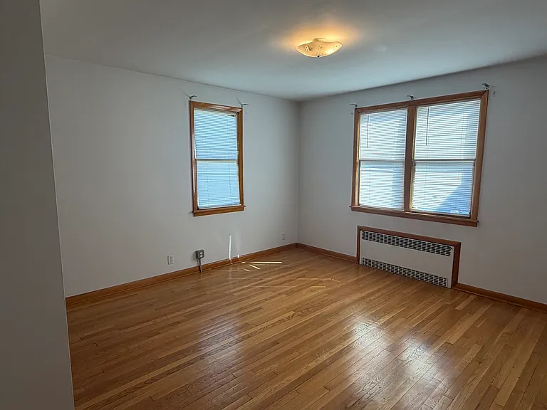 123 Heald St #1F — Photo 9