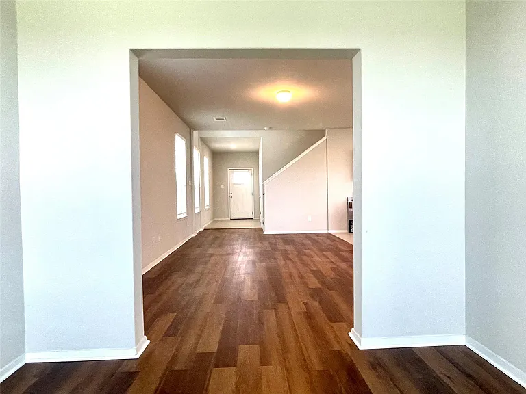 6701 Wolf Pack Dr — Photo 9