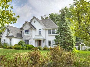 30603 Adams Ln, Westlake, OH 44145