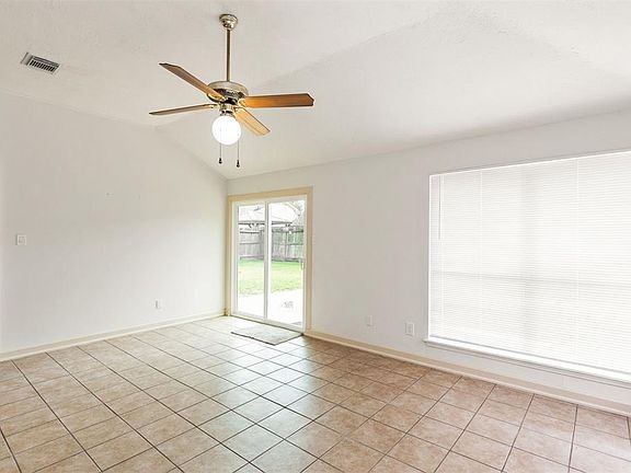 4th image of 22803 Garden Canyon Dr