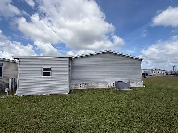 4th image of 1363 Whispering Pines Dr