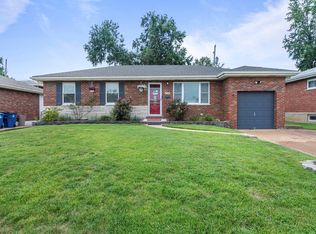 4140 Fabian Dr, Saint Louis, MO 63125