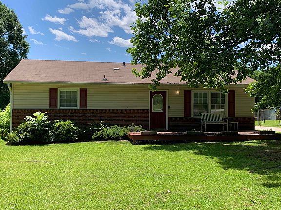 5th image of 247 Sequoia Dr