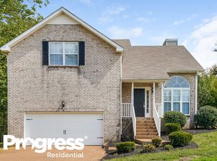 109 Victoria Ln E, Hendersonville, TN 37075