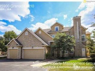 15900 Granada St APT 210, Overland Park, KS 66085